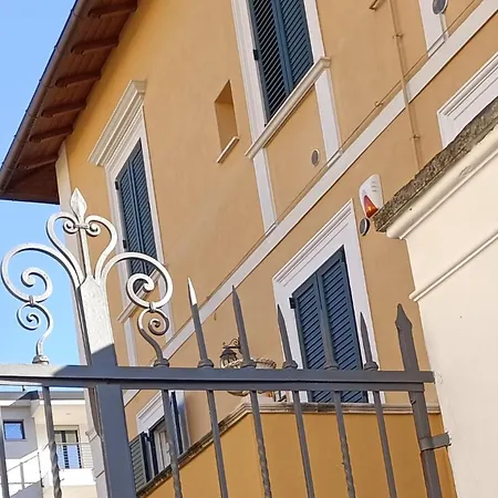 Guest house Dimora 99 3*